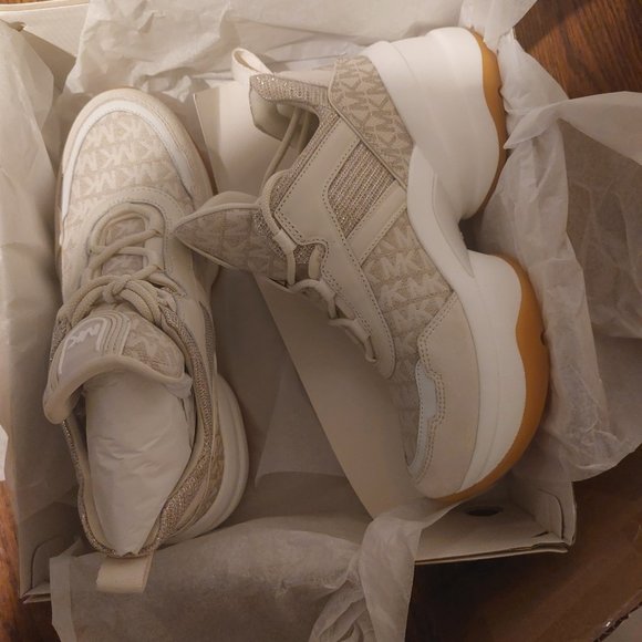 Michael Kors Olympia Logo Jacquard and Glitter Chain-Mesh Trainer/  size US 9 - Picture 3 of 5